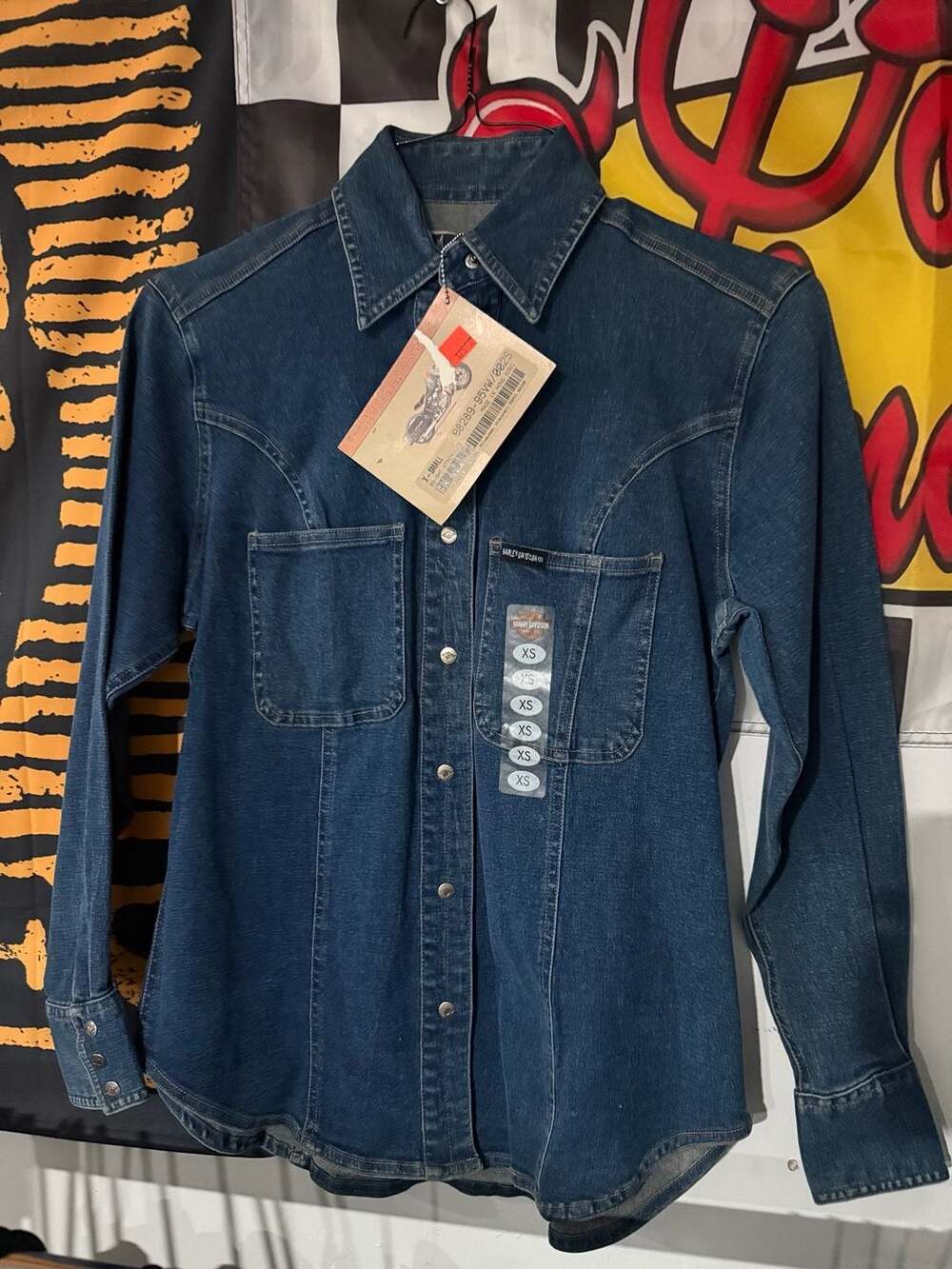 Harley Davidson Biker Blues denim shirt sleeves snaps women' size M Issue Read